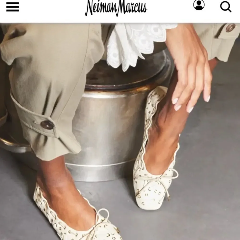 NWOB Chloe “Oracia” Grommet Leather Ballerina Flats NEW! Size 36.5